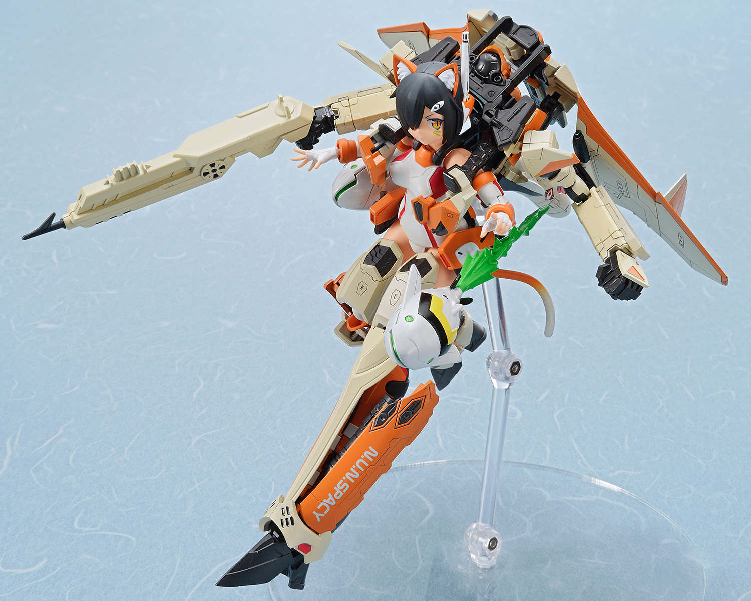 

Фигурка-сборная модель Macross Delta: V.F.G.Macross Delta VF-31D Skuld SP (15,5 см)