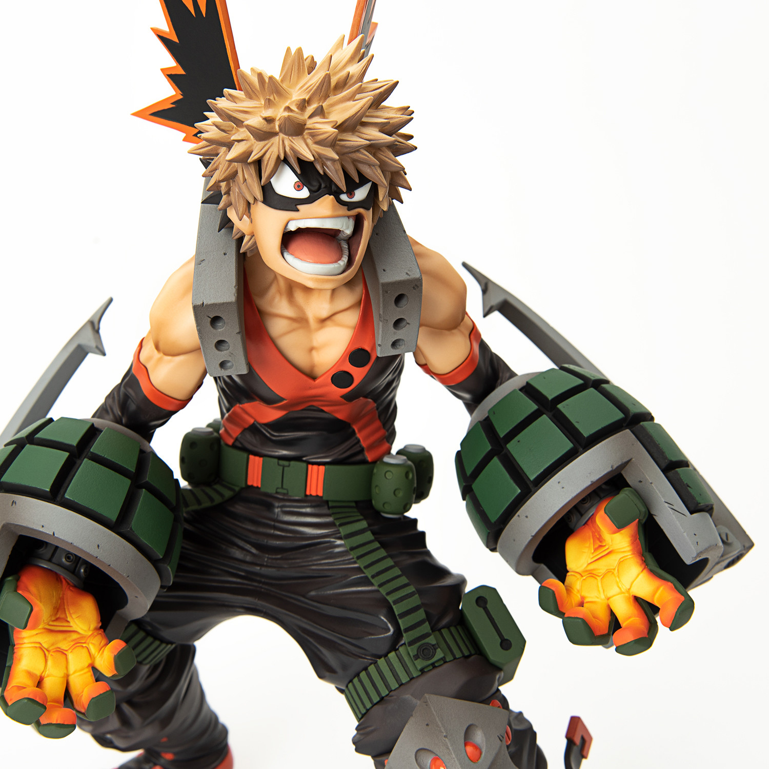 Фигурка My Hero Academia: Katsuki Bakugo – Color Especial (20 см) - купить  по цене 12990 руб с доставкой в интернет-магазине 1С Интерес