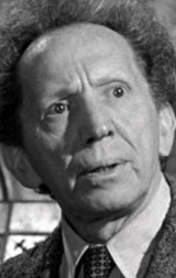   (Sam Jaffe)