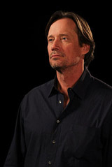   (Kevin Sorbo)