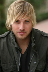   (Ryan Hansen)