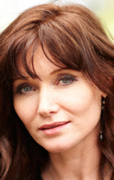   (Essie Davis)