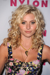   (Alyson Michalka)