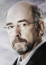   (Richard Schiff)