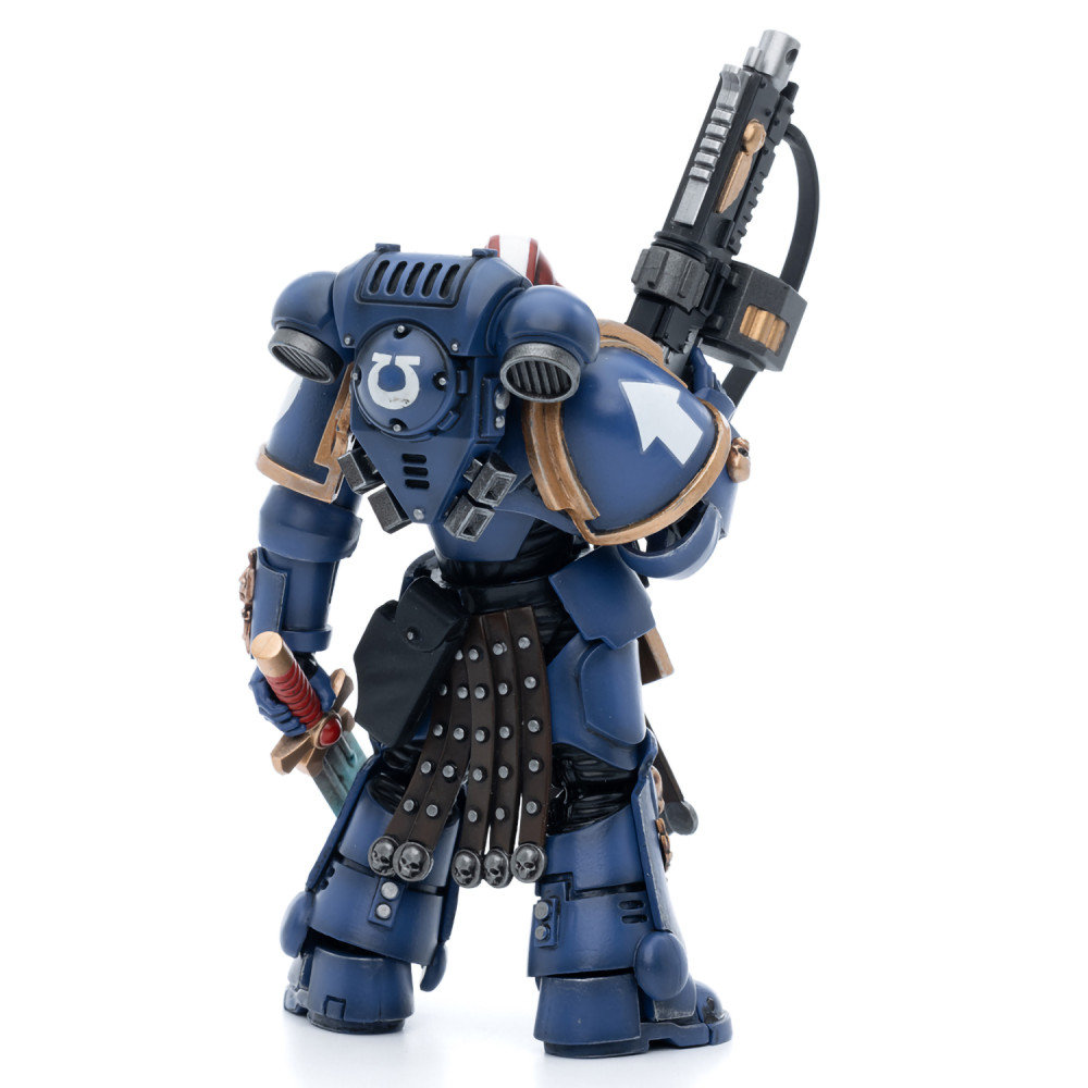  Warhammer 40 000: Ultramarines Intercessor Veteran  Sergeant Brother Aeontas 1:18 (12 )
